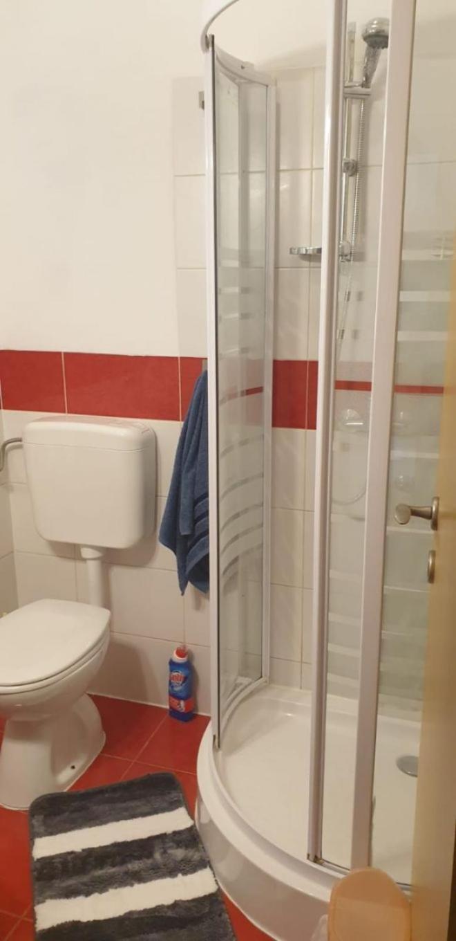 Apartments Biserka - 50 M From Beach Трогір Екстер'єр фото